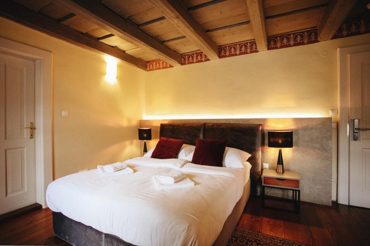 Hotel Glaus Banská Štiavnica Exteriör bild