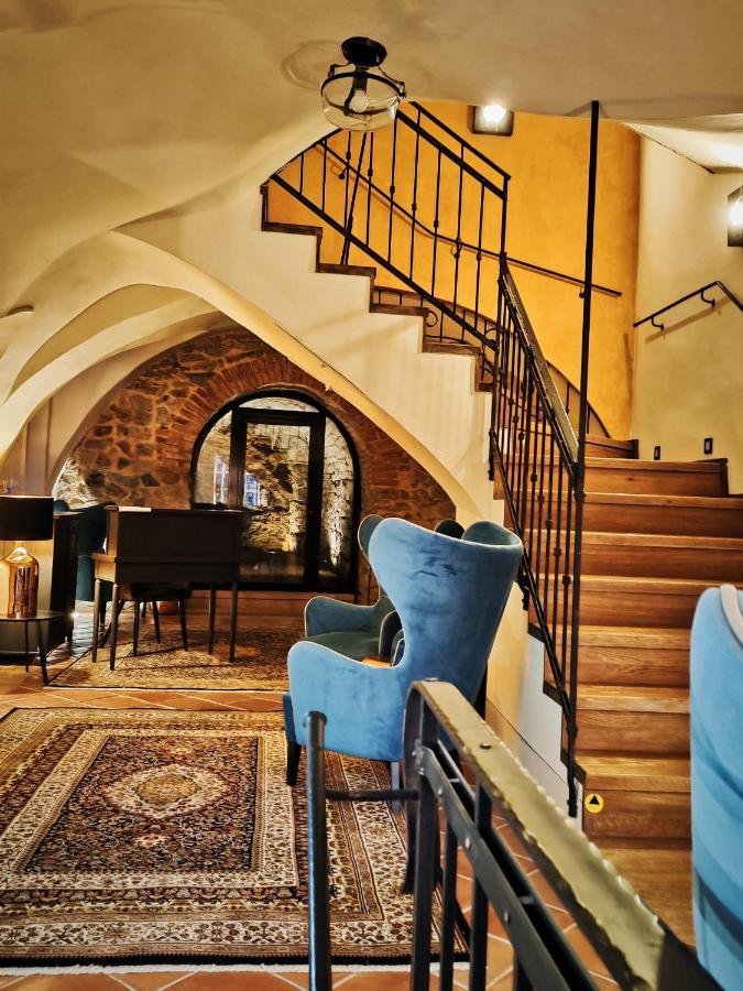 Hotel Glaus Banská Štiavnica Exteriör bild