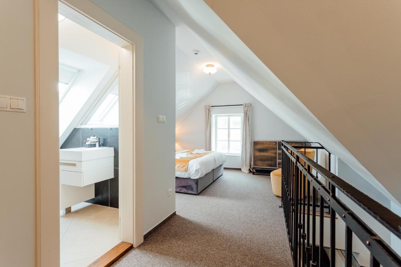 Hotel Glaus Banská Štiavnica Exteriör bild