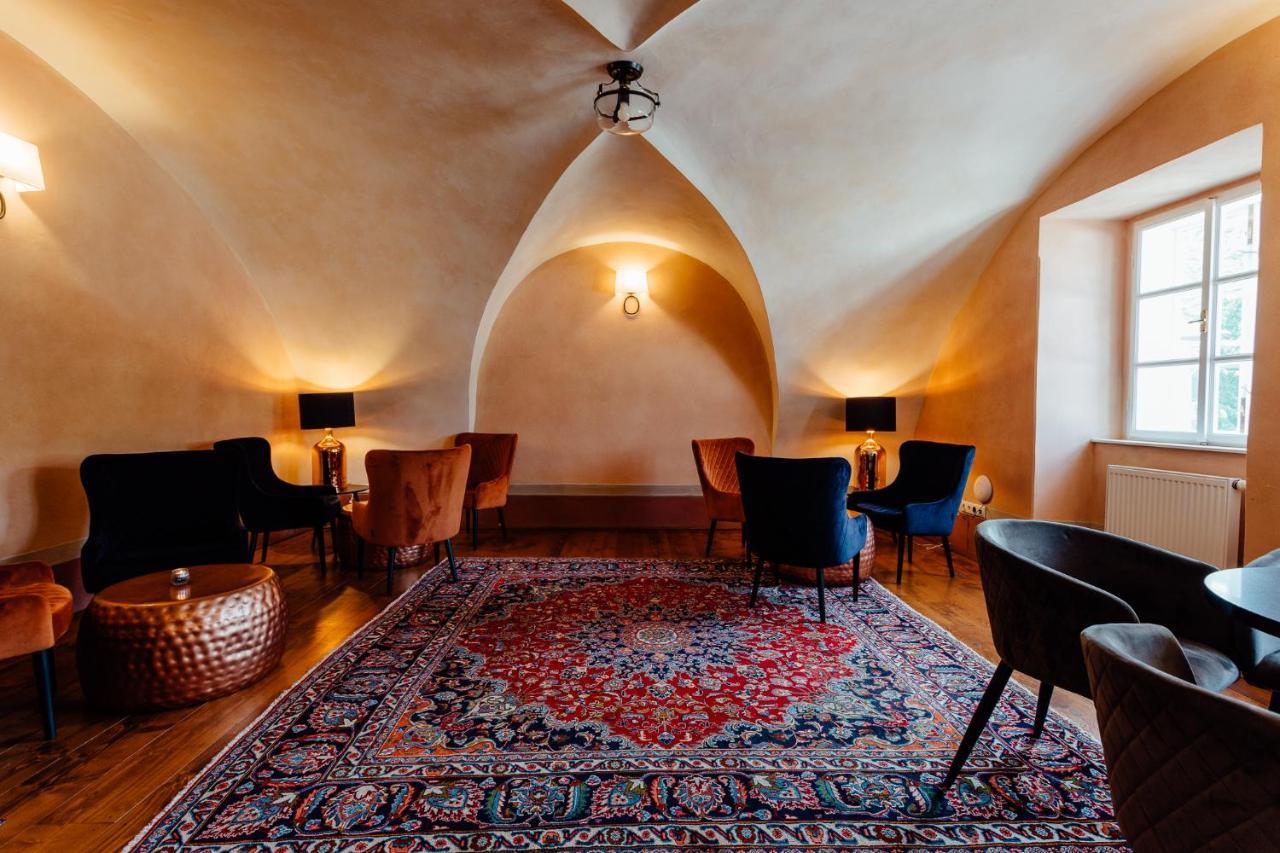 Hotel Glaus Banská Štiavnica Exteriör bild