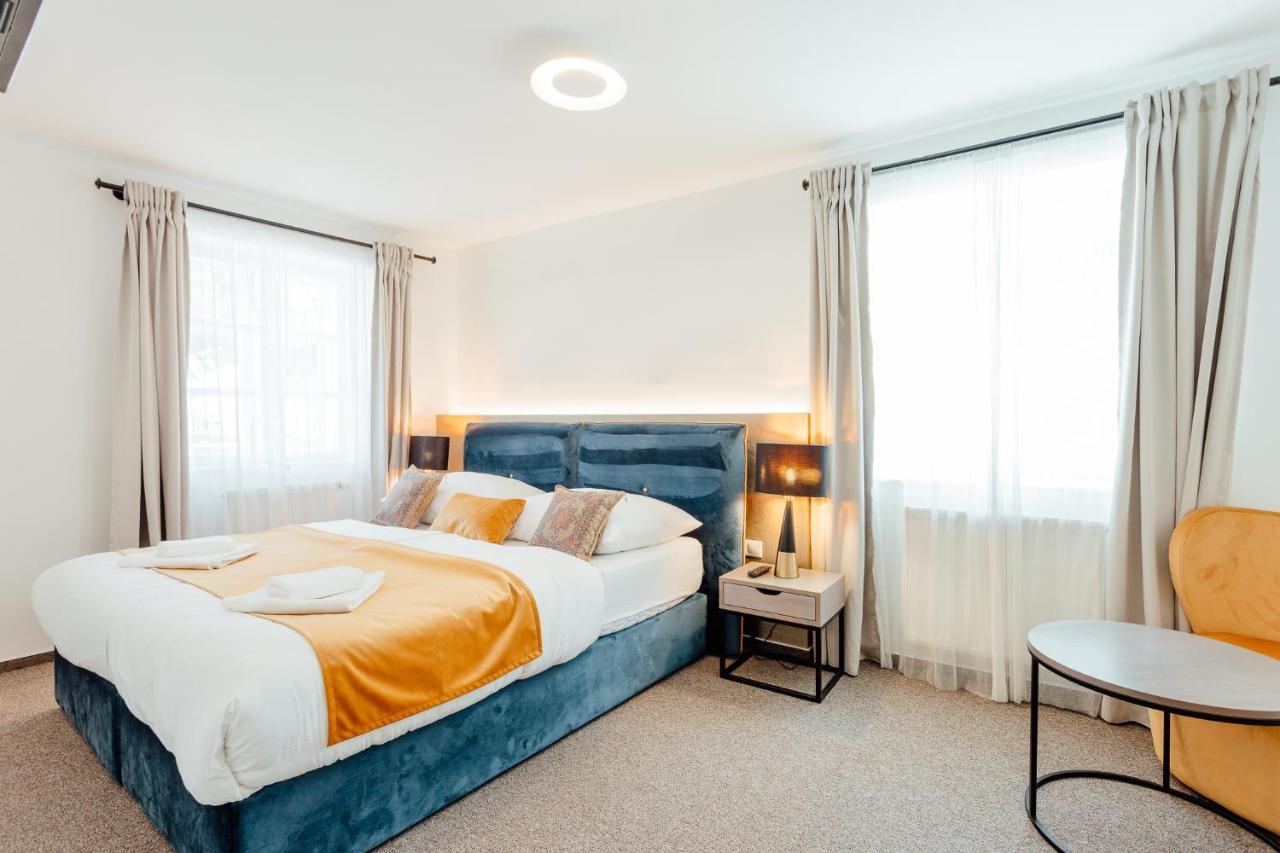 Hotel Glaus Banská Štiavnica Exteriör bild
