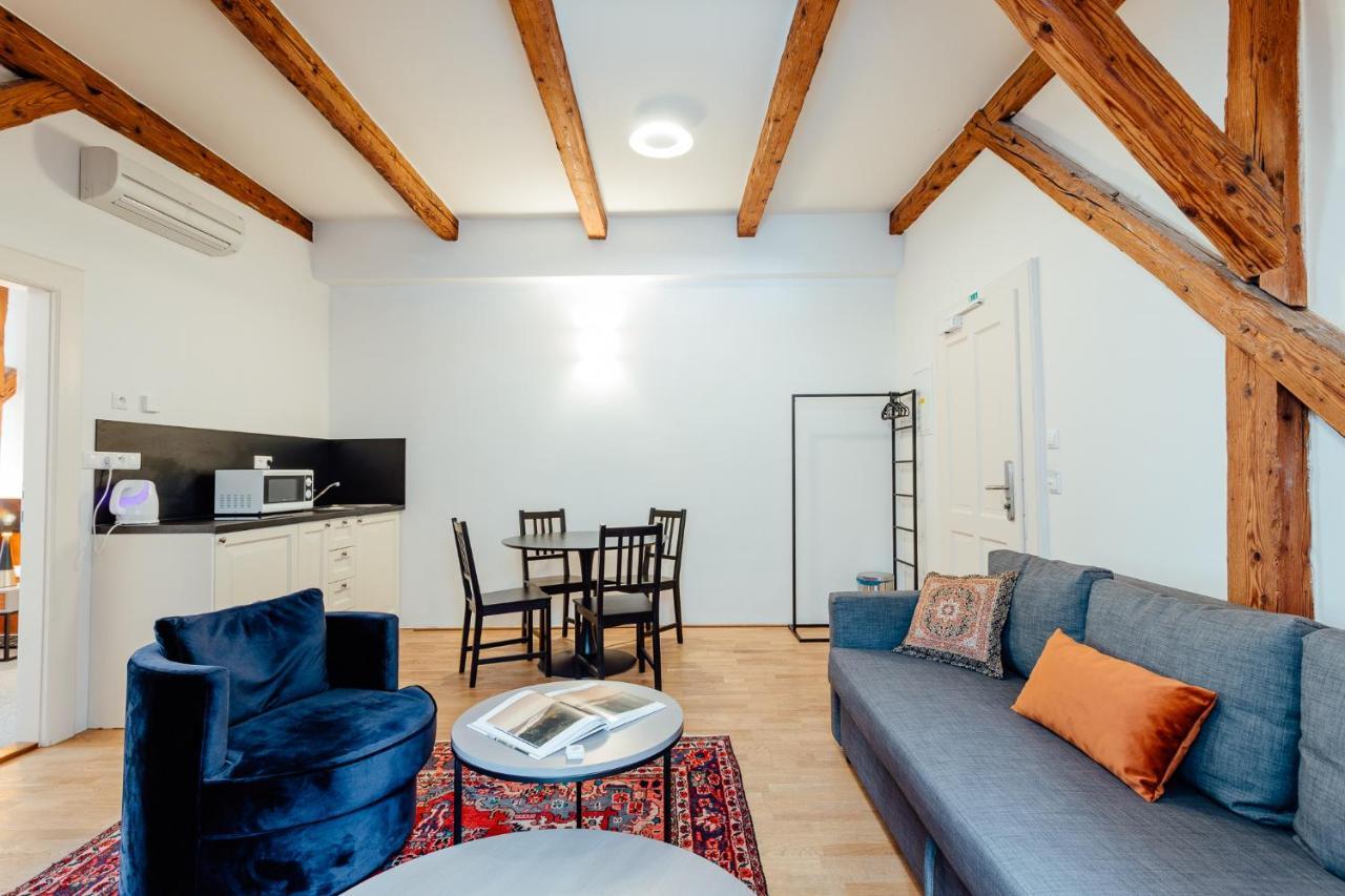 Hotel Glaus Banská Štiavnica Exteriör bild