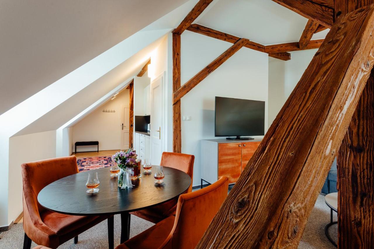 Hotel Glaus Banská Štiavnica Exteriör bild